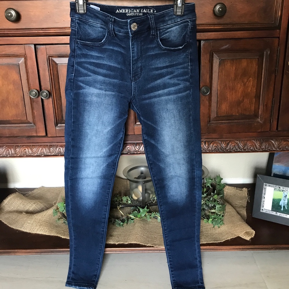 American Eagle Hi-Rise Jegging